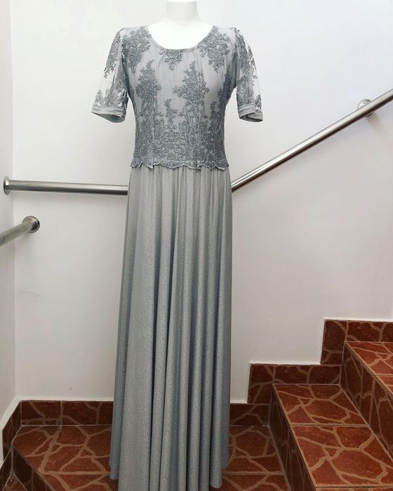 Rochie gri,mărimea L
