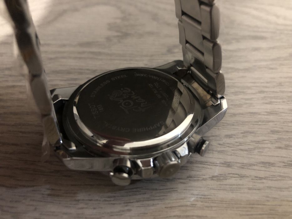 Продам мужские часы Tissot