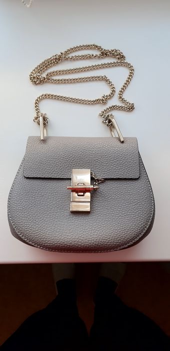 Продам женские сумочки через плечо CHLOE
