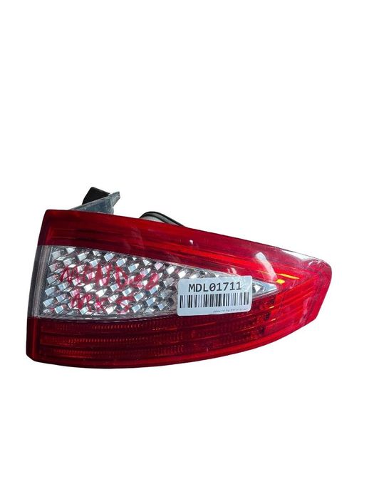 Lampa Spate / Stop Dreapta Spate Ford Mondeo V Saloon Cd 2012 - >
