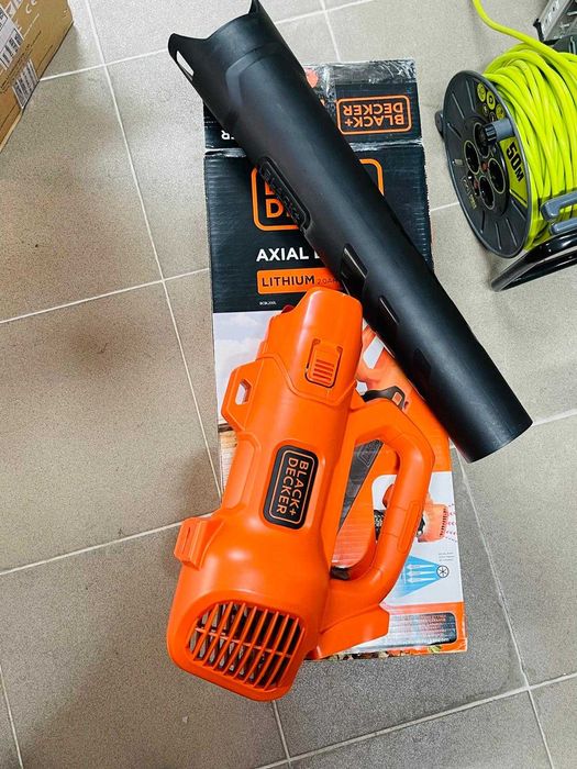 Suflanta BLACK+DECKER 18V-2,0AH, 145 km/h