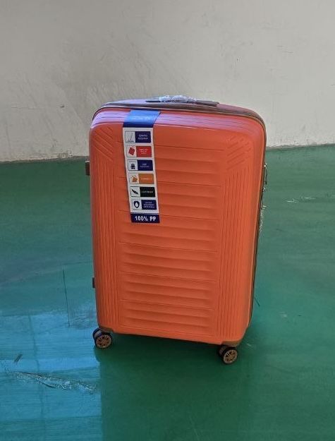 Chemodan / Чемодан