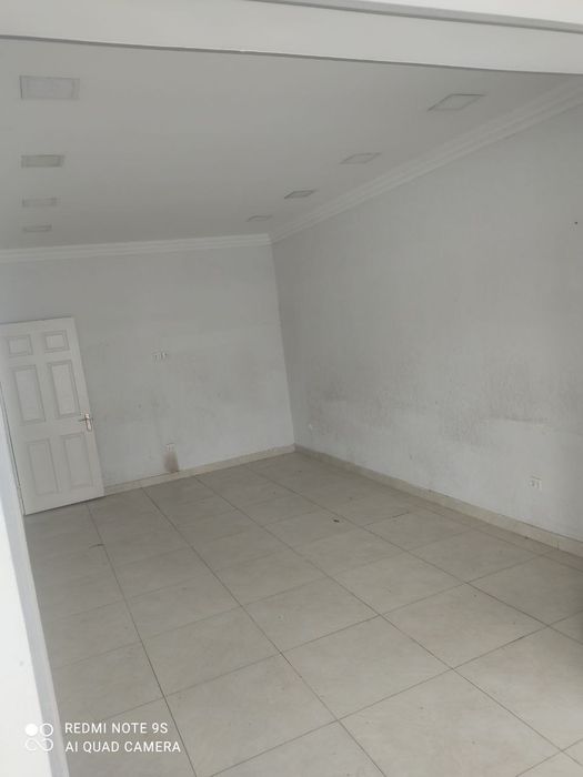 Arendaga joy 57 kv 3 hona qilingan realni busa tel qlila