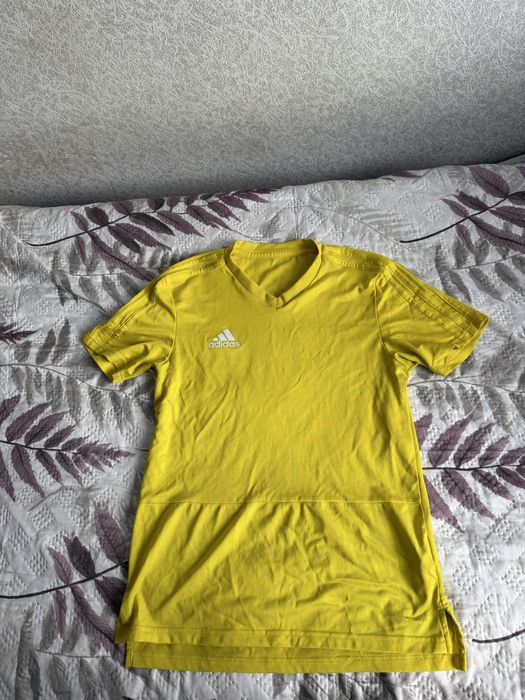 футболка, кофта Adidas
