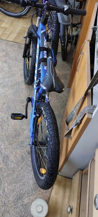 Детский двухподвесной велосипед.