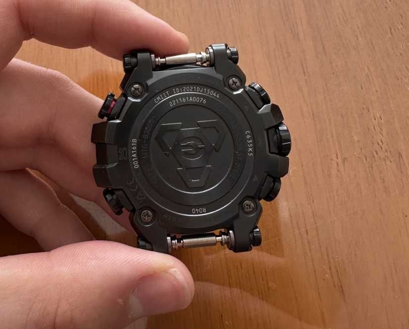 Часовник Casio G-SHOCK MTG b3000bd-1aer