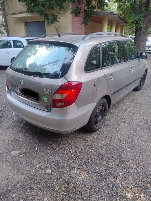 SKODA Fabia 2011 — imagine 5
