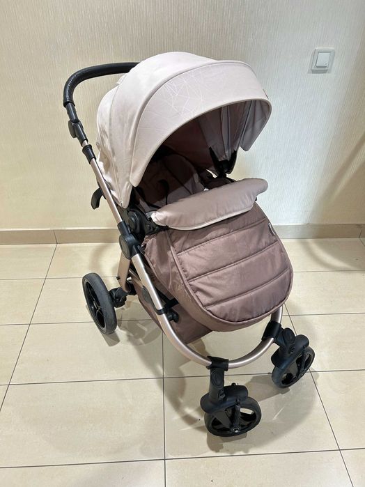 Комбинирана детска количка 3 в 1 Chipolino Nina