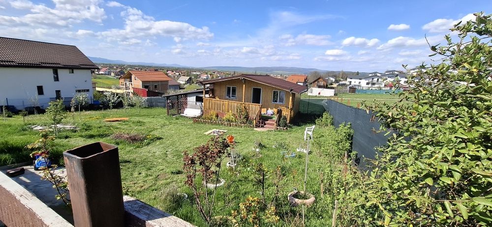 Cabana si teren 660 m²