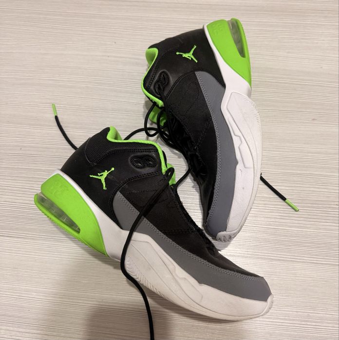 Nike Air Jordan Max Aura 3