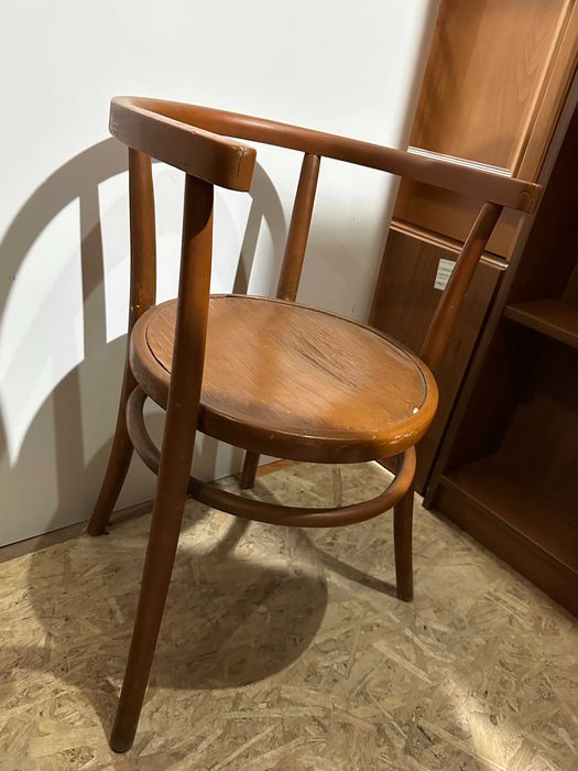Scaun Vintage Stil thonet cu spatar curbat; Mic Fotoliu din lemn masiv