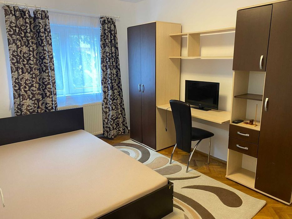 Închiriez apartament spațios cu 3 camere în Zona Soarelui, Timișoara