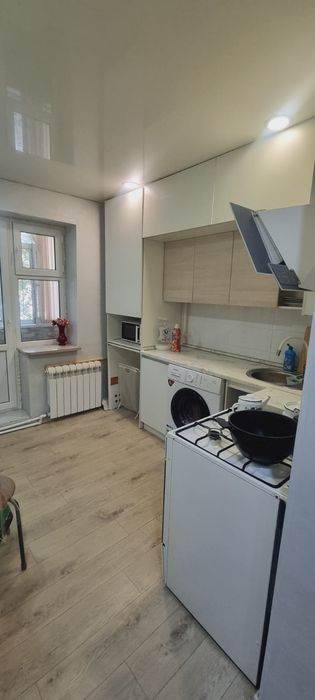 Сдам 2-х ком.кв.  рядом с универом Байшева