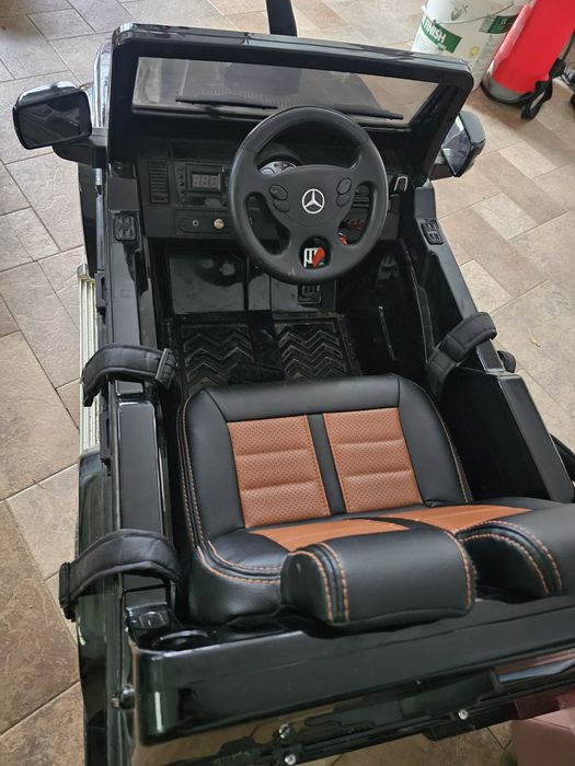 Електрически джип Mercedes G-class 55amg