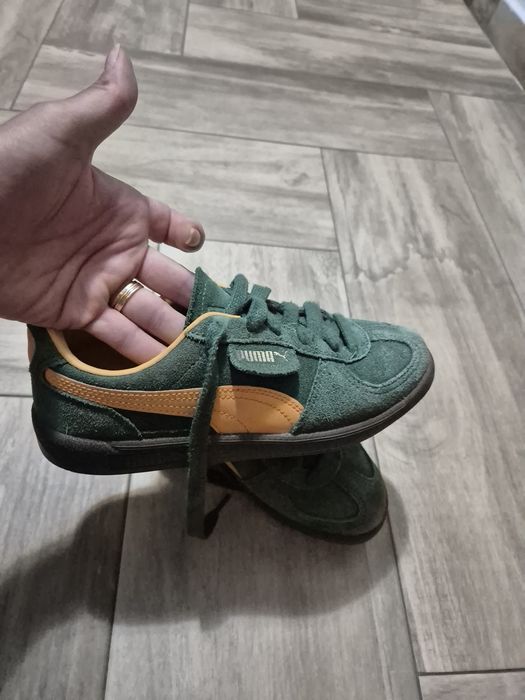 Adidasi unisex marimea 36