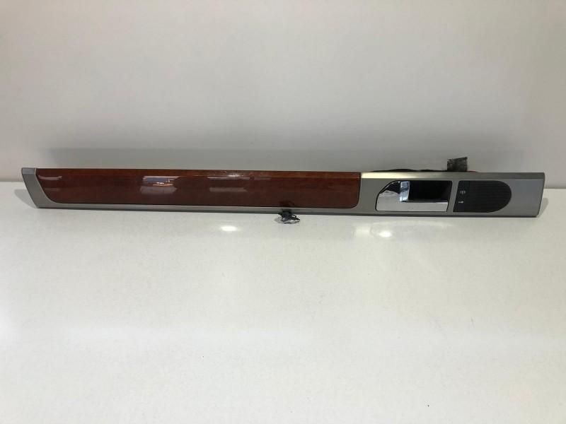 Trim usa stanga spate Volkswagen Touareg 7l6867459