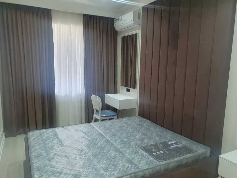 Баурум Сагбон Голден хоусда 3 хона 6/7 Арендага Кизлага ёки Оилага