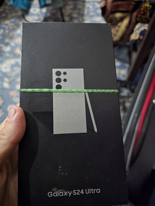 Samsung S24 Ultra Vetnam 2 Sim, Karobka bor