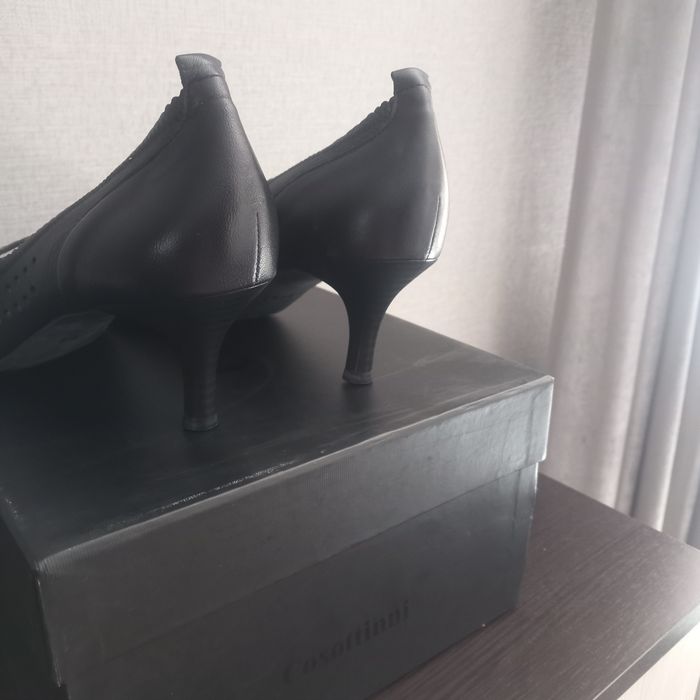 Туфли женские продам