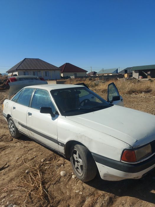 Продам Ауди 80 обём 2