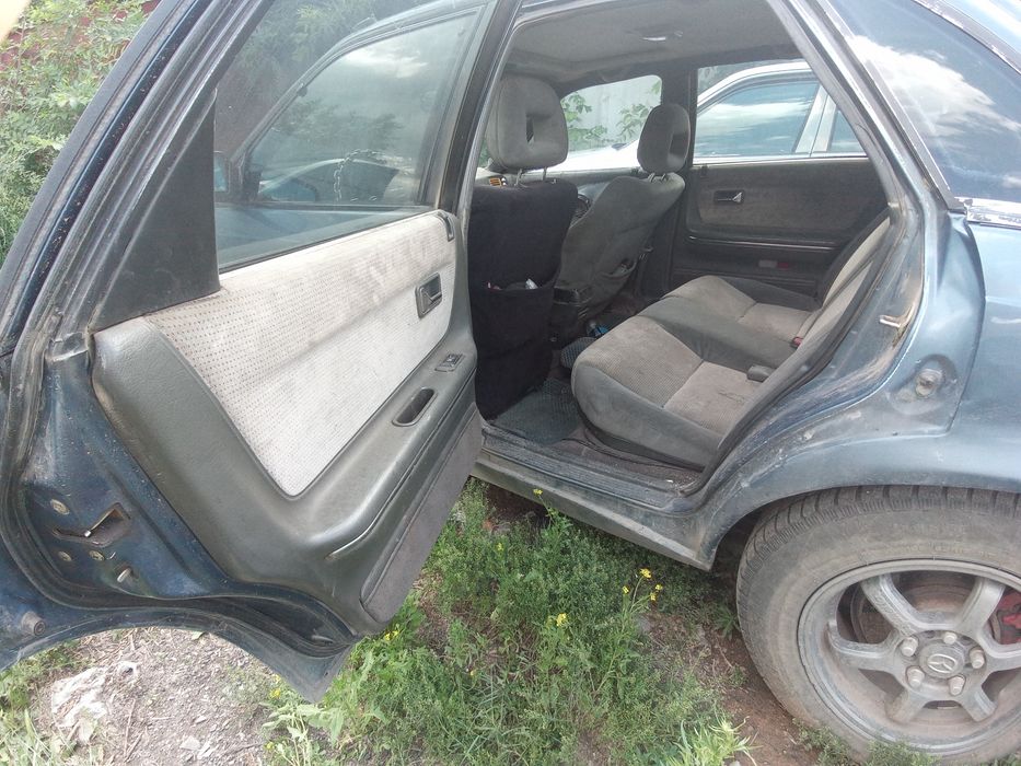 Мазда 626 хетч-бэк