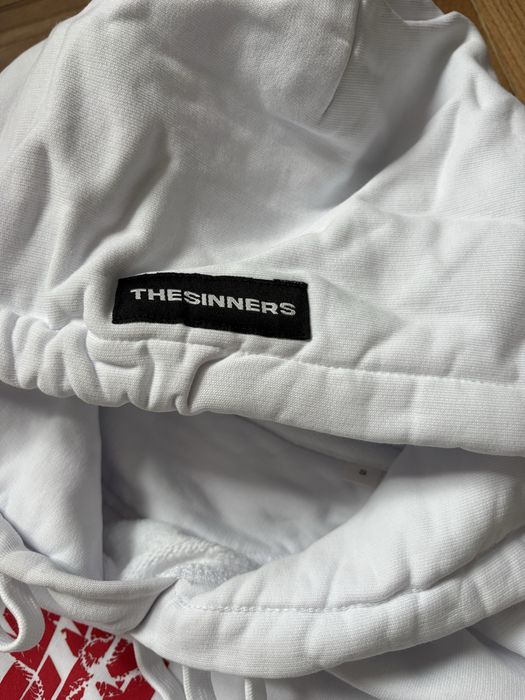SINNERS Hoodie white