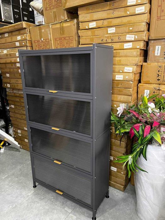 Металлический шкаф для хранения с откидными дверцами