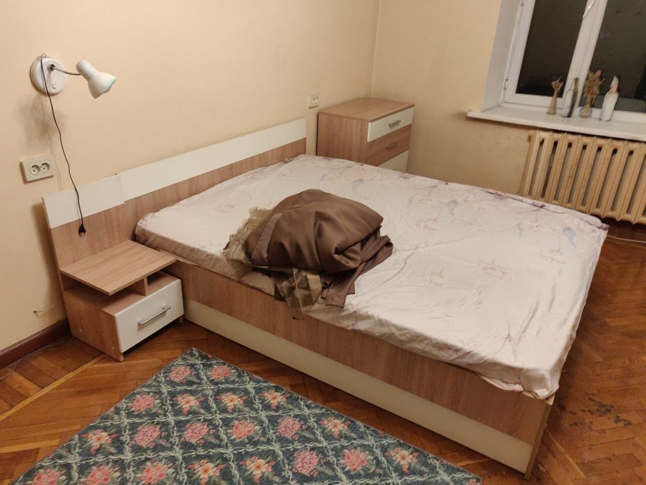 Спальный гарнитур с матрасом