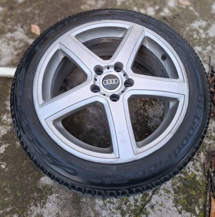 Лети джанти с летни гуми 225/45R17 центр 5×112 audi-volkswagen-mercede