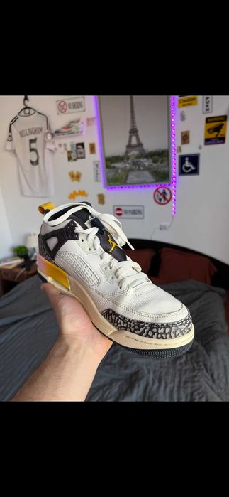 Jordan Spizike Low
