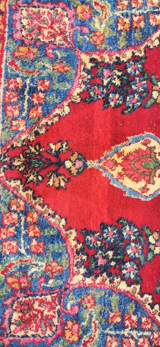 Ръчно Тъкан Оригинален Персийски Вълнен Килим