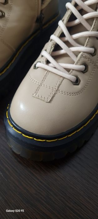 Продам ботинки зимние