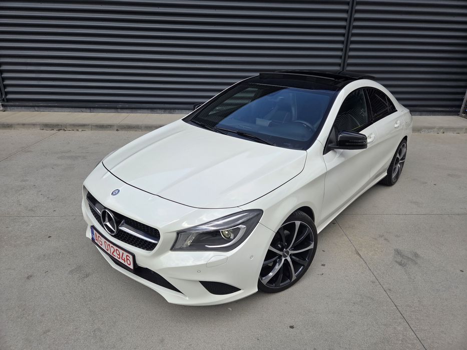Mercedes CLA 180 impecabil