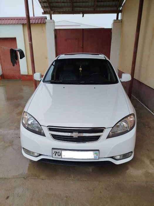 GM Chevrolet Gentra AT / Lyuk / 2022 / 75000km / Oq / 13800 $