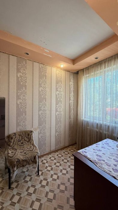 Продам 2в3 комнатную квартиру на Карасу-1!