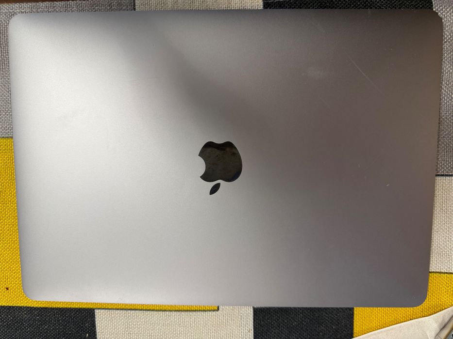Macbook Air 2020 Retina Нова батерия