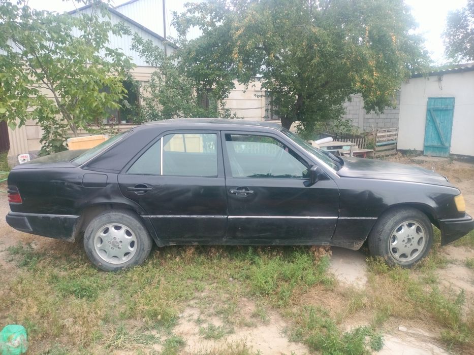 Продаётся Мерседес E124