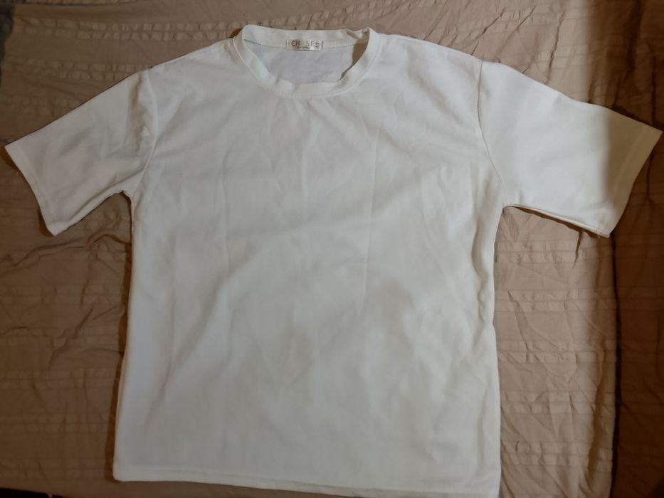 кофты, футболки.