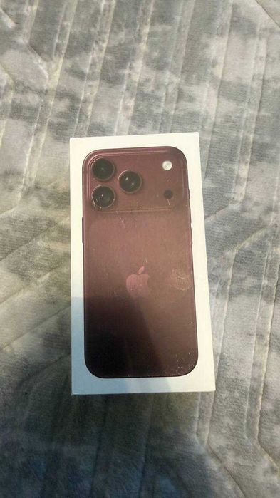 Apple iPhone 18 Pro 1TB Burgundy | Чисто нов, запечатан