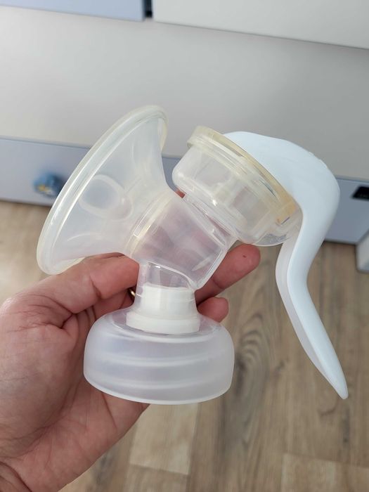 Помпа за кърма Филипс авент Philips Avent