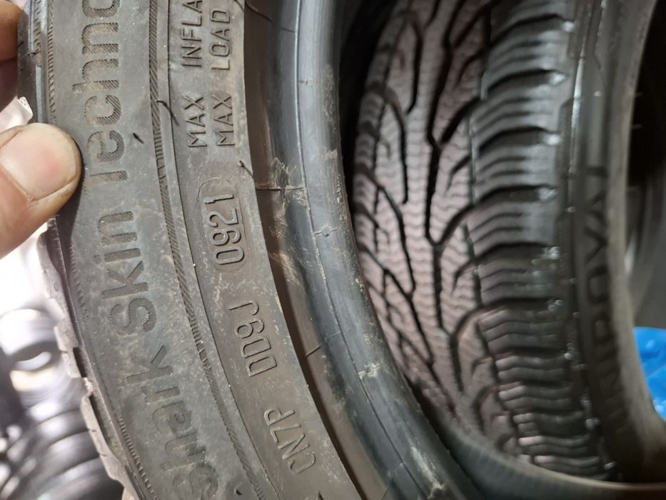 2 Всесезонни гуми Uniroyal 205/50/17 ДОТ21 7мм