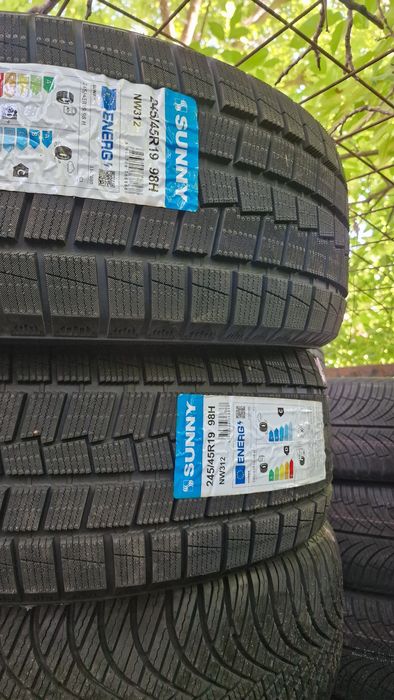 275 40 19 si 245 45 19 Sunny 4 anvelope iarna noi