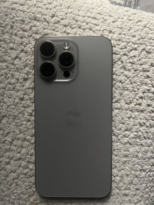 Айфон 15про мах 256gb