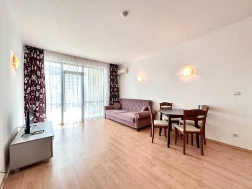 Продава се Двустаен апартамент в к.к. Слънчев бряг - 83 кв.м за 1181 €/кв.м - Снимка #2