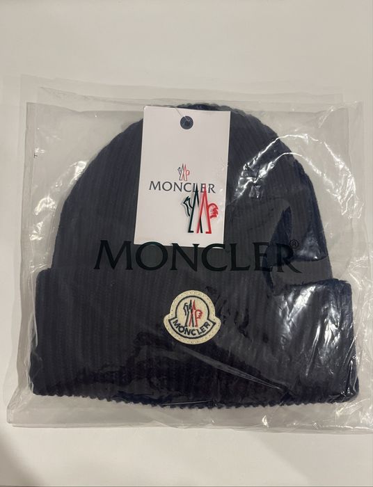 Caciula Moncler