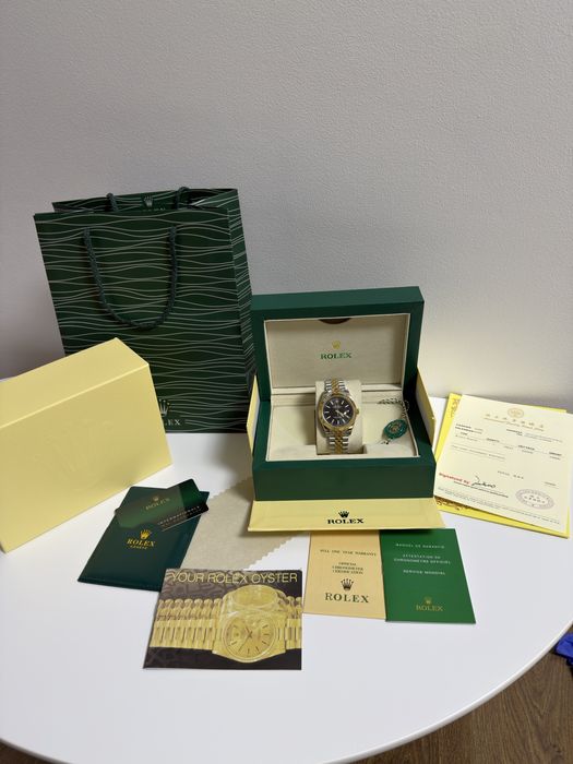 Ceas Rolex DATEJUST 40mm/Semigold/Black Dial