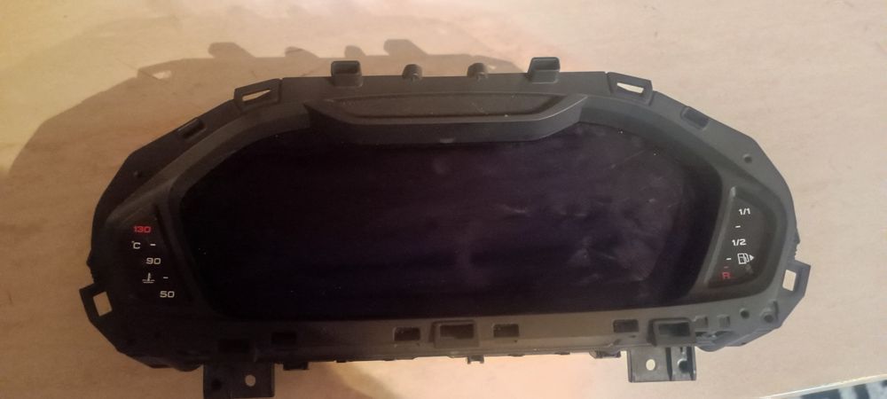 Ceasuri bord digitale Audi