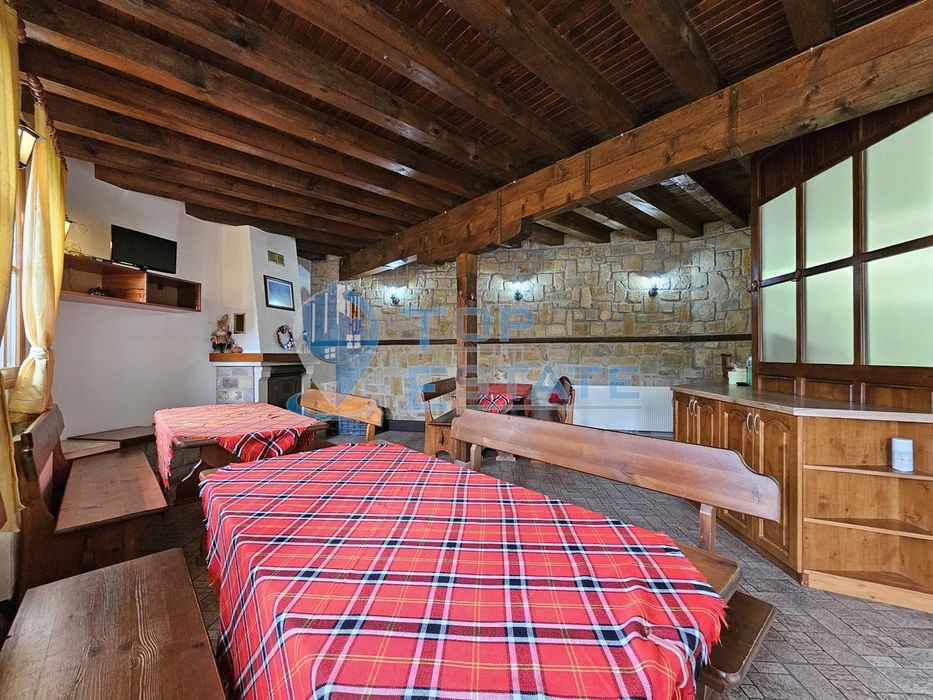 Продава се Къща в с. Средни колиби, Област Велико Търново - 418 кв.м за 1484 €/кв.м - Снимка #5