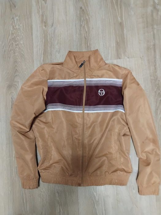 Sergio tacchini яке