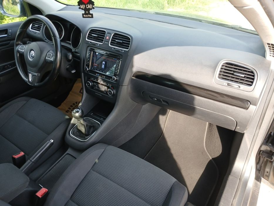 *Vw golf 6 Style 1,6-mpi*